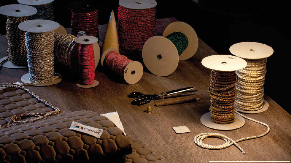 Ontwerp jouw unieke paardenset met Equiline Custom artikelen