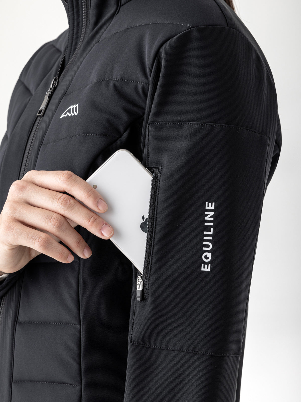Equiline Dames Airbag Compatible Softshelljas Entrec Zwart