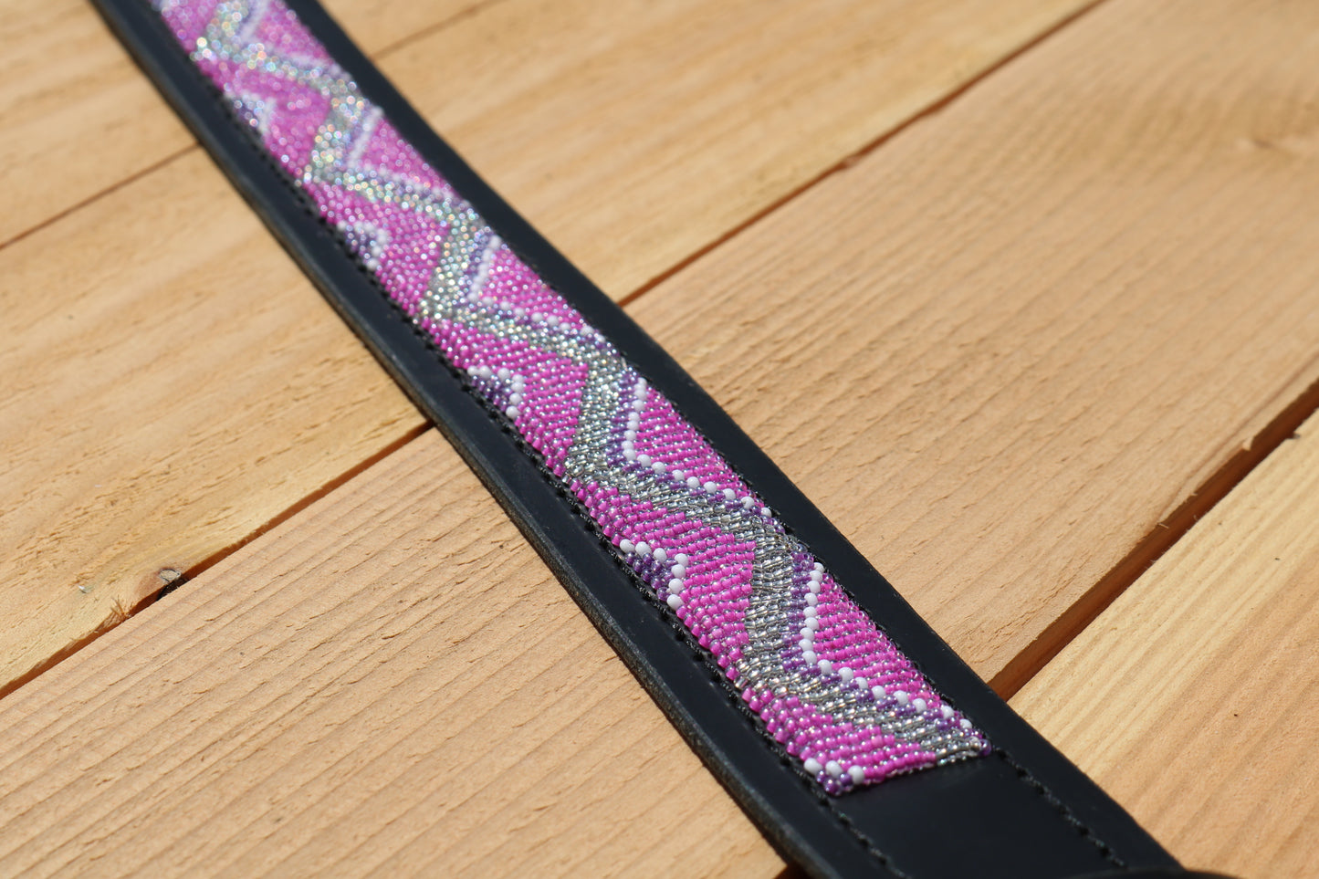 Riem met kraaltjes Kabaka Pink